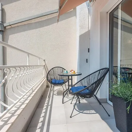 Mg Apartment Makarska
