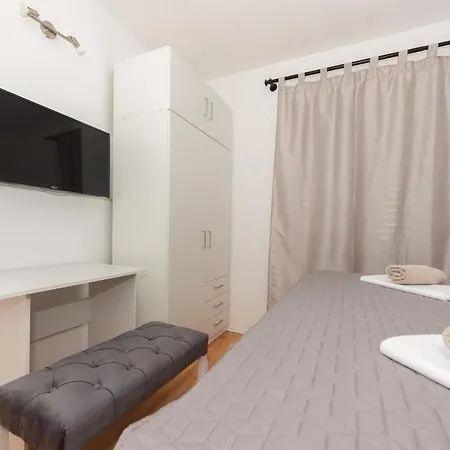 Апартаменты Mg Макарска