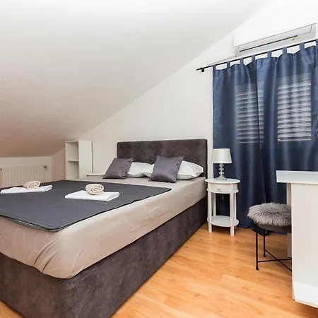 Apartment Mg